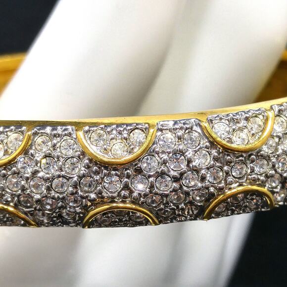 Vtg. Premier Designs Rhinestone Hinged Bracelet, Magnetic Clasp, 1980s, 7 1/2 In - Picture 4 of 10